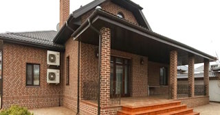 Строительство домов из кирпича с мансардой в Дивногорске | от 3699 рублей